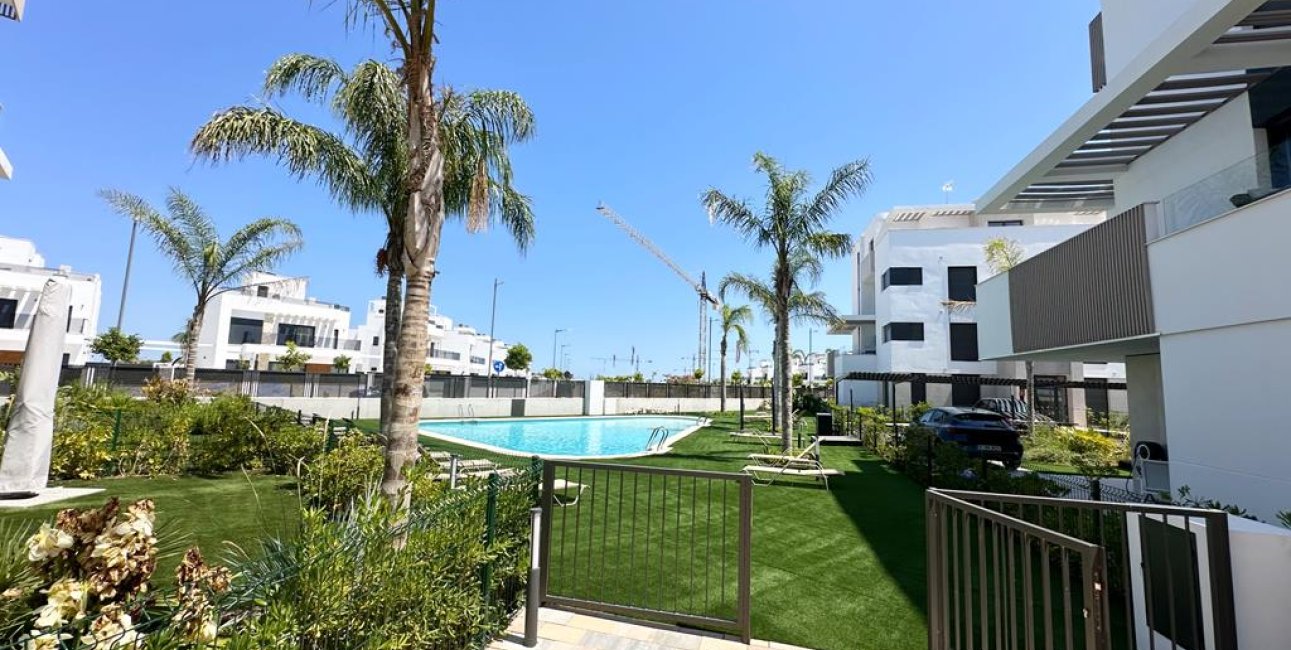 Resale - Apartment / flat -
Santa Rosalía - Santa Rosalía Lake & Life Resort