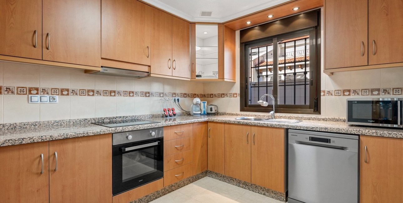 Resale - Townhouse -
San Miguel de Salinas