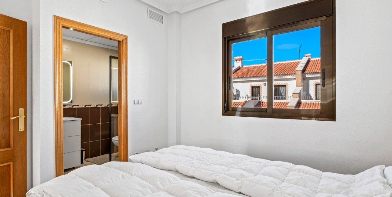 Resale - Townhouse -
San Miguel de Salinas