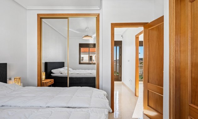 Resale - Townhouse -
San Miguel de Salinas