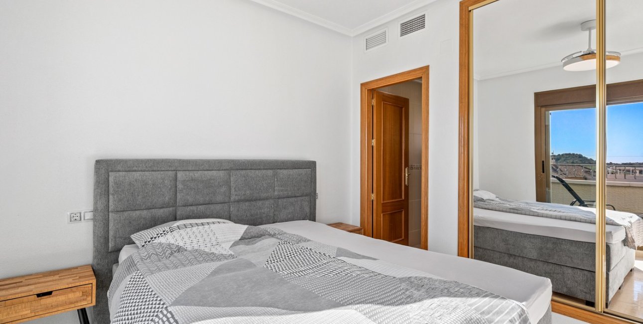 Resale - Townhouse -
San Miguel de Salinas