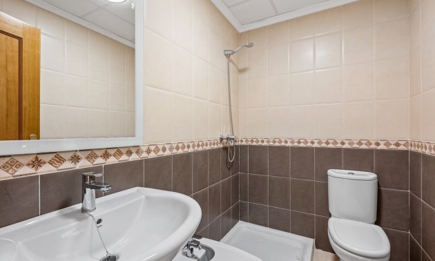 Resale - Townhouse -
San Miguel de Salinas