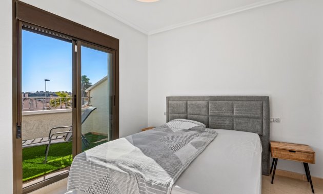 Resale - Townhouse -
San Miguel de Salinas