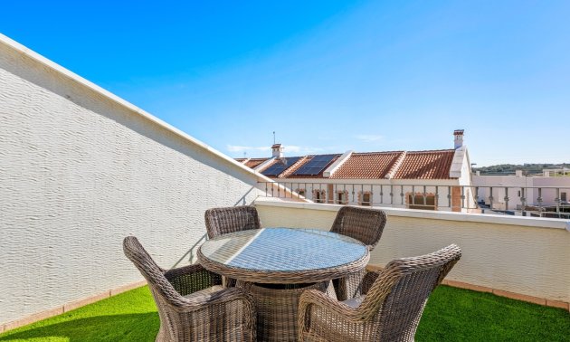 Resale - Townhouse -
San Miguel de Salinas