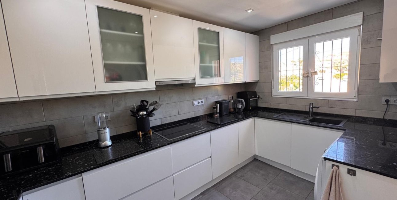 Resale - Villa -
San Miguel de Salinas - Blue Lagoon