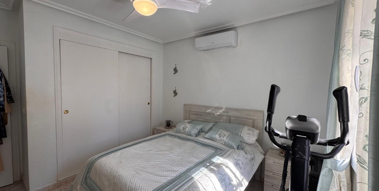 Resale - Villa -
San Miguel de Salinas - Blue Lagoon