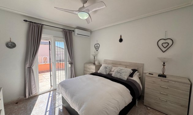 Resale - Villa -
San Miguel de Salinas - Blue Lagoon