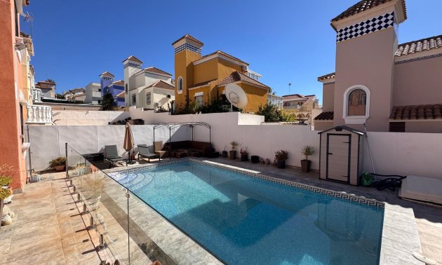 Resale - Villa -
San Miguel de Salinas - Blue Lagoon