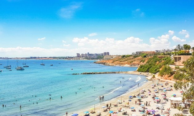 Resale - Villa -
San Miguel de Salinas - Blue Lagoon