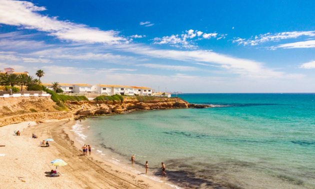 Resale - Villa -
San Miguel de Salinas - Blue Lagoon