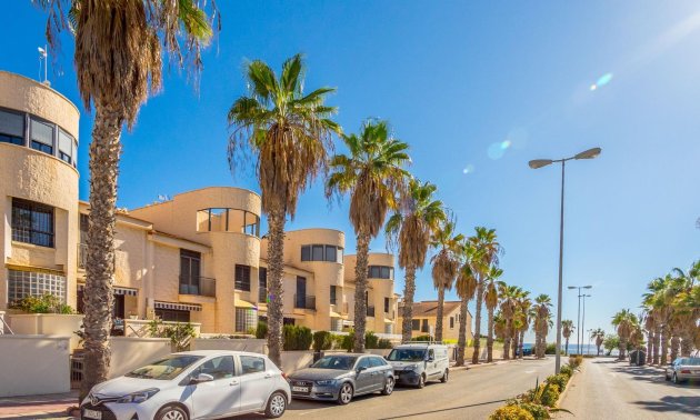 Rynek wtórny - Casa -
Orihuela Costa - Cabo Roig