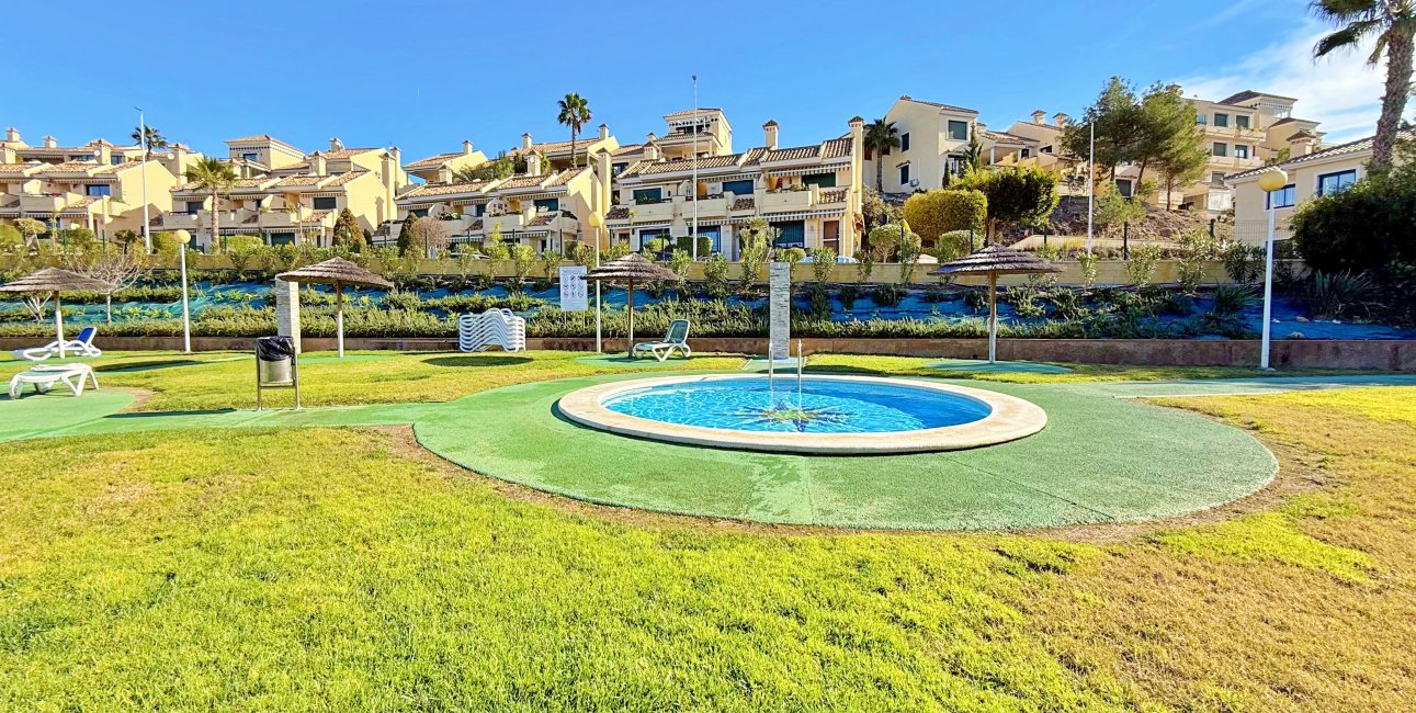 Resale - Townhouse -
Orihuela - Orihuela Costa