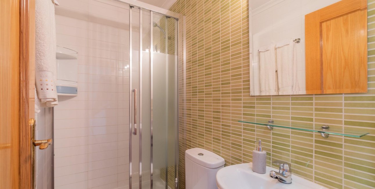 Resale - Townhouse -
Orihuela Costa - Villamartin