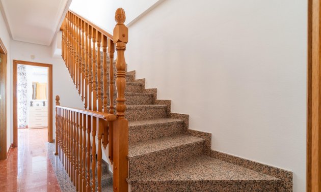 Resale - Townhouse -
Orihuela Costa - Villamartin