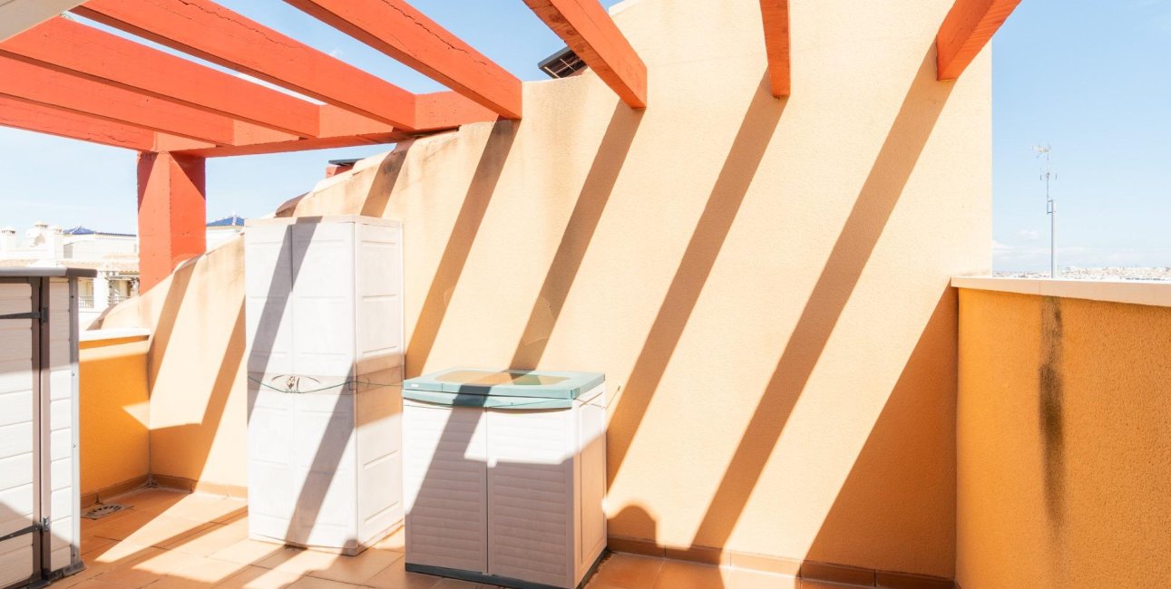 Resale - Townhouse -
Orihuela Costa - Villamartin