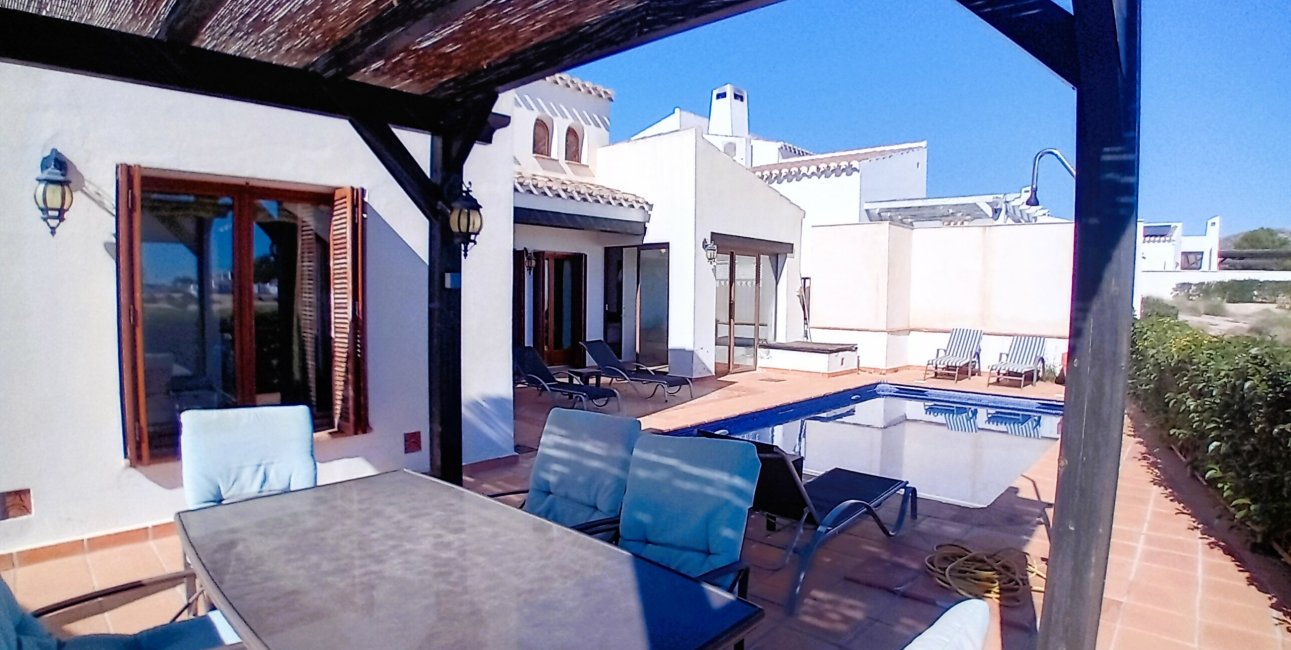 Resale - Villa -
El Valle Golf Resort - El Valle Golf Resort - Centre