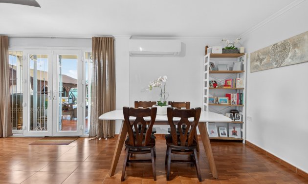 Rynek wtórny - Dom  -
Albatera - Albatera - Country