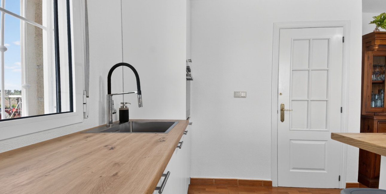 Rynek wtórny - Dom  -
Albatera - Albatera - Country