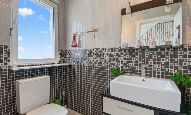 Rynek wtórny - Dom  -
Albatera - Albatera - Country