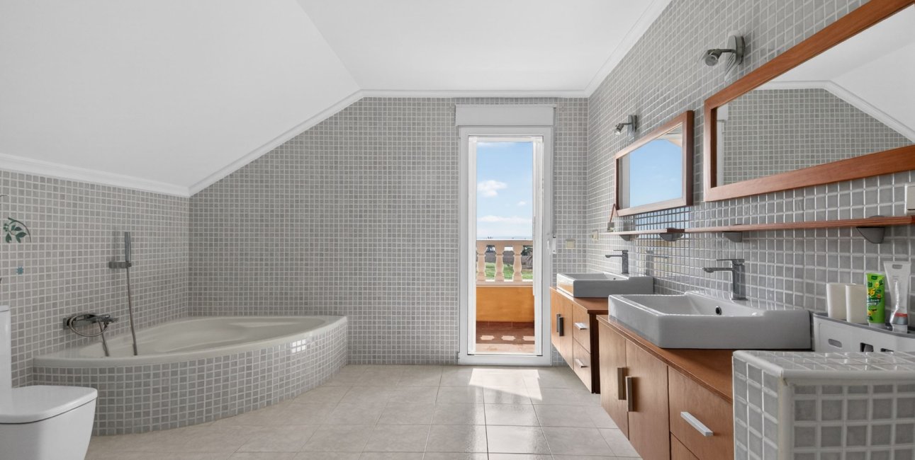 Rynek wtórny - Dom  -
Albatera - Albatera - Country