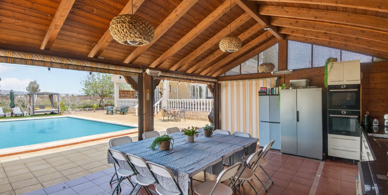 Rynek wtórny - Dom  -
Albatera - Albatera - Country