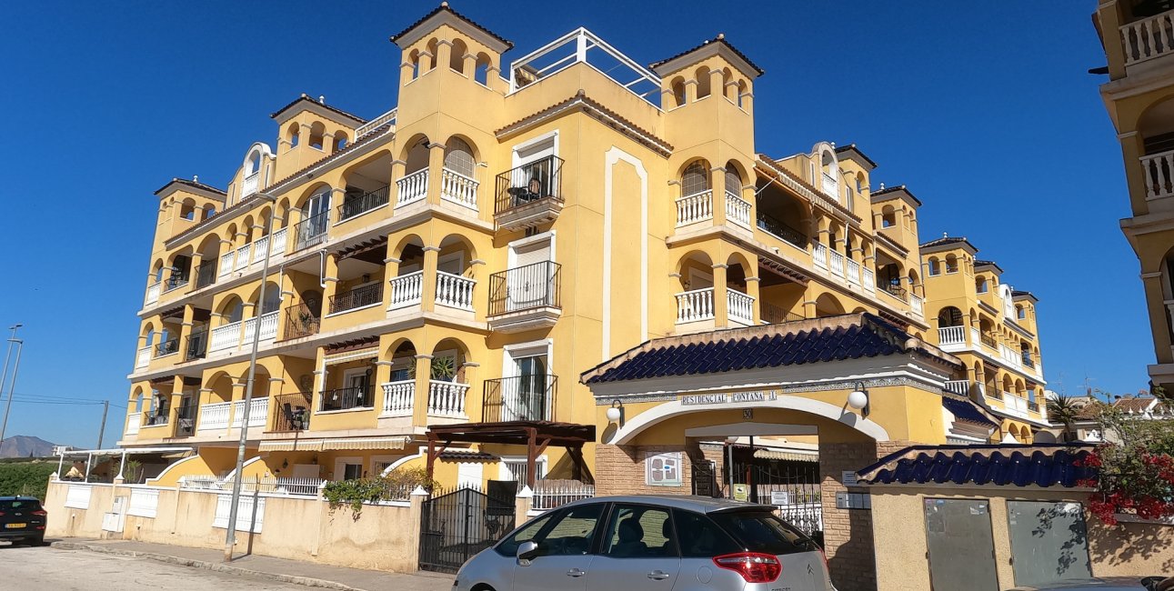 Resale - Apartment / flat -
Algorfa - Algorfa - Village