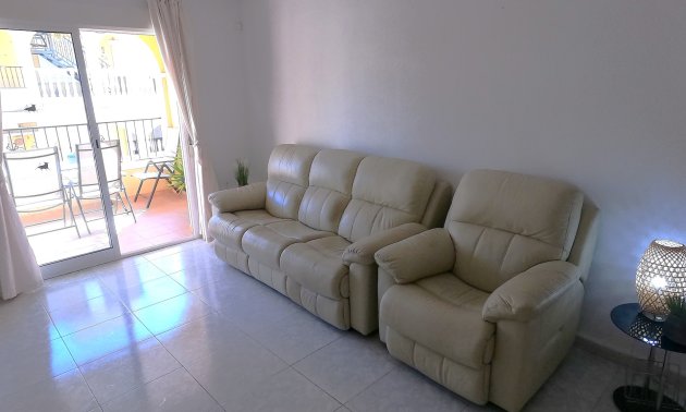 Resale - Apartment / flat -
Algorfa - Algorfa - Village