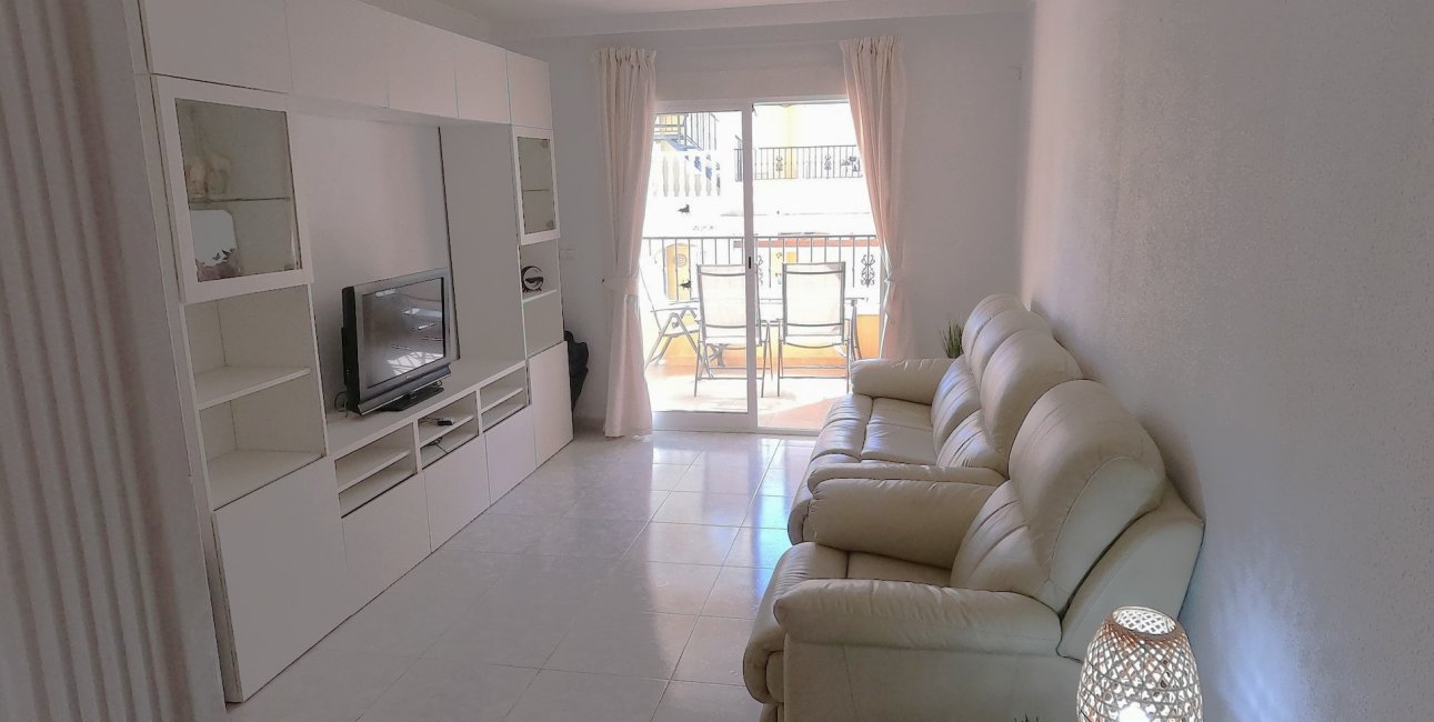 Resale - Apartment / flat -
Algorfa - Algorfa - Village