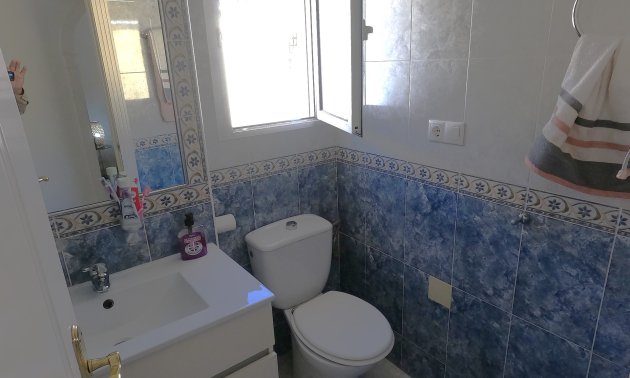 Resale - Apartment / flat -
Algorfa - Algorfa - Village