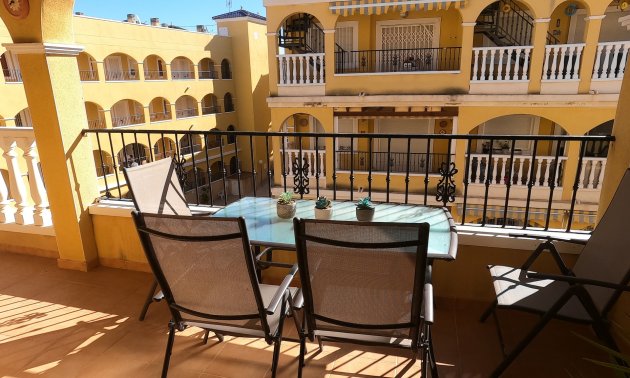 Resale - Apartment / flat -
Algorfa - Algorfa - Village