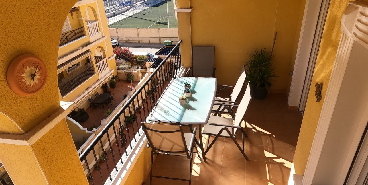Resale - Apartment / flat -
Algorfa - Algorfa - Village