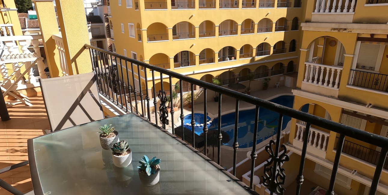 Resale - Apartment / flat -
Algorfa - Algorfa - Village