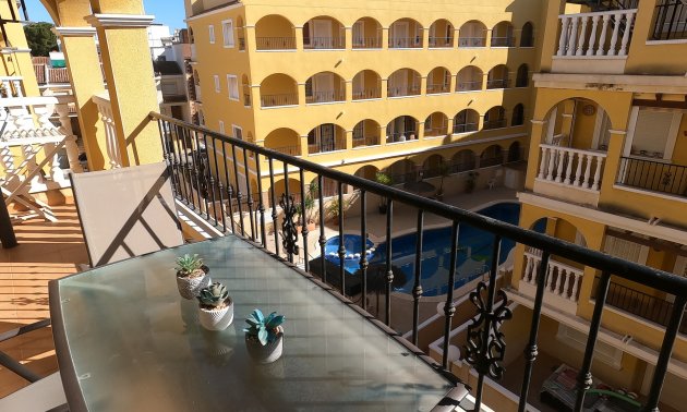 Resale - Apartment / flat -
Algorfa - Algorfa - Village