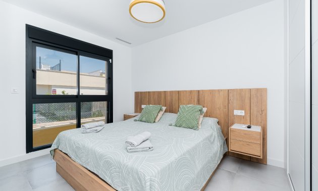 Reventa - Villa -
Los Montesinos - La Herrada