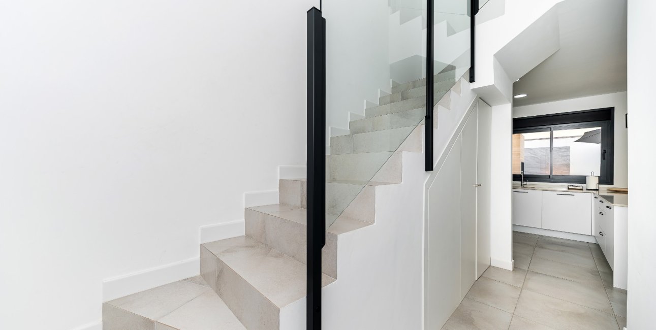 Reventa - Villa -
Los Montesinos - La Herrada