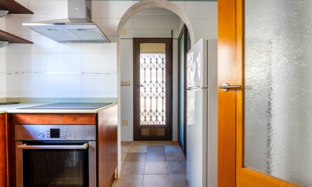 Resale - Villa -
Orihuela Costa - Villamartin