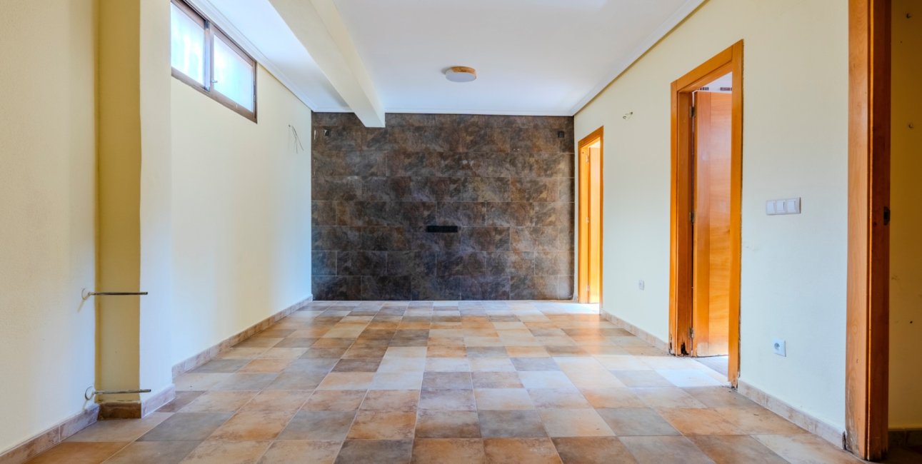 Resale - Villa -
Orihuela Costa - Villamartin