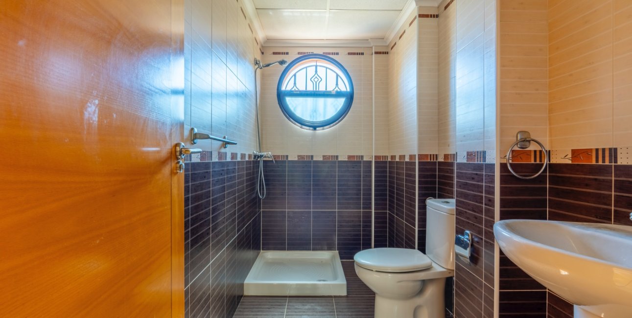 Resale - Villa -
Orihuela Costa - Villamartin