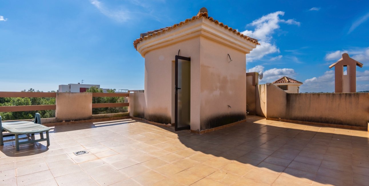 Resale - Villa -
Orihuela Costa - Villamartin