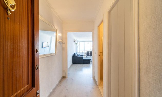 Resale - Apartment / flat -
Torrevieja - Punta prima