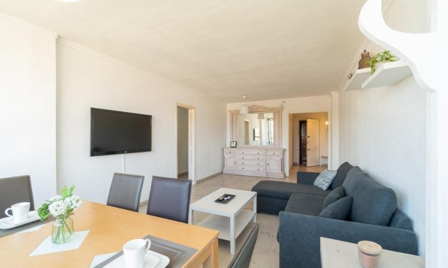 Resale - Apartment / flat -
Torrevieja - Punta prima