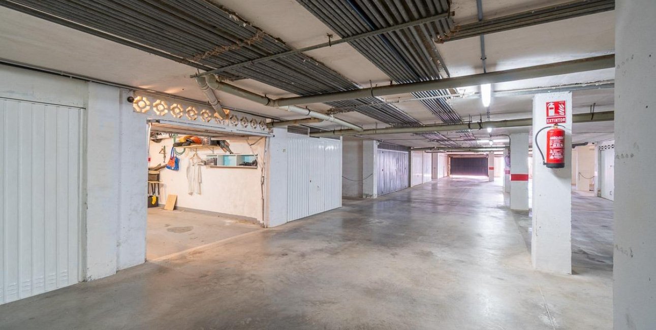 Resale - Apartment / flat -
Torrevieja - Punta prima