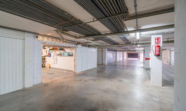 Resale - Apartment / flat -
Torrevieja - Punta prima