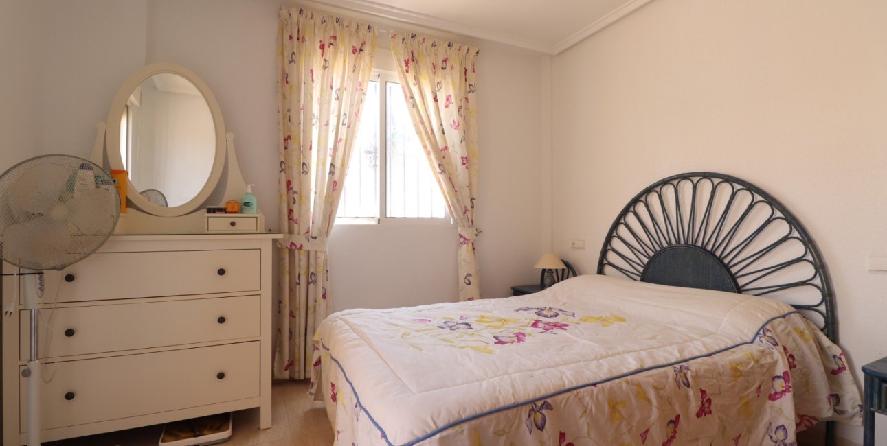 Resale - Townhouse -
Ciudad Quesada - Lo Marabu