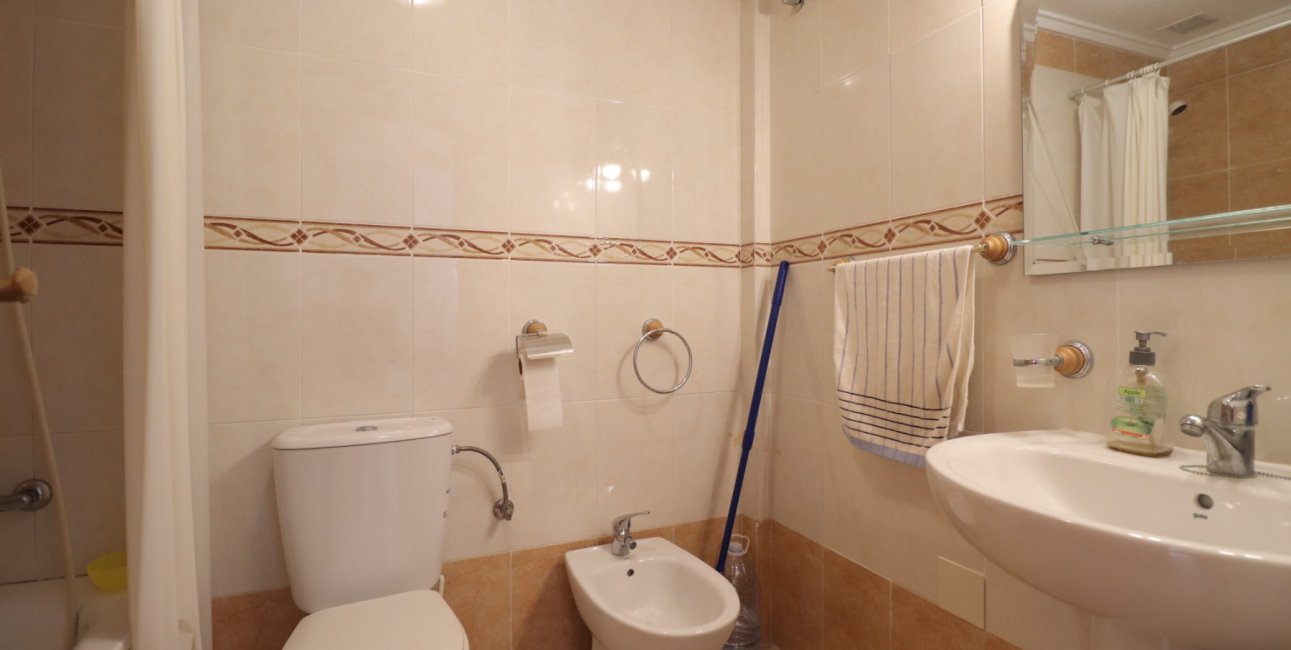 Resale - Townhouse -
Ciudad Quesada - Lo Marabu