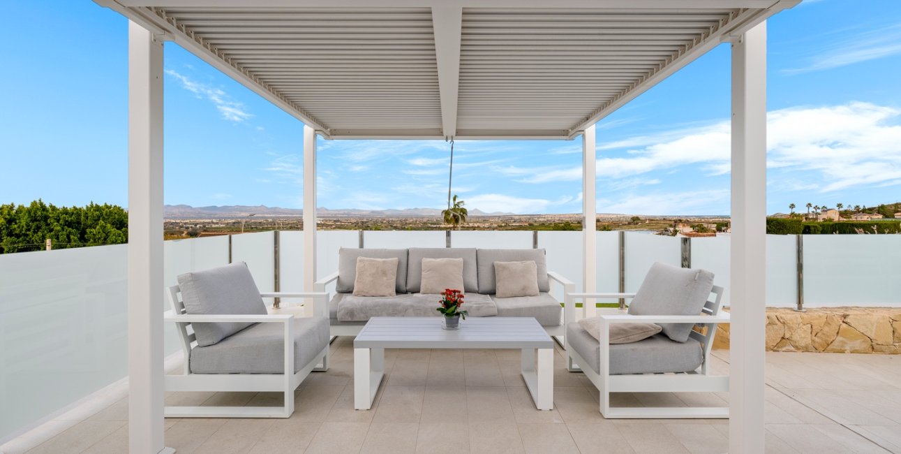 Resale - Villa -
Algorfa - Lomas de La Juliana