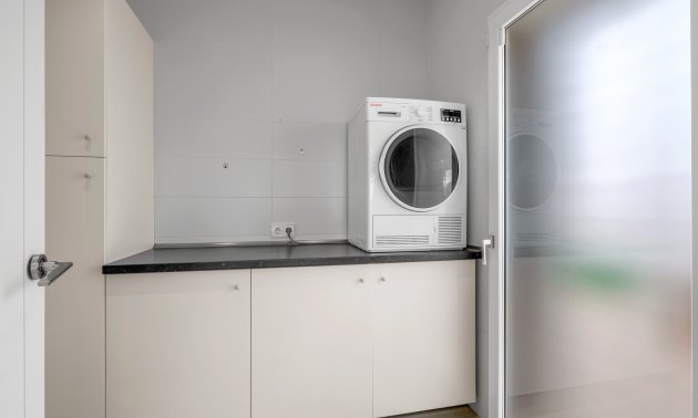 Resale - Villa -
Algorfa - Lomas de La Juliana