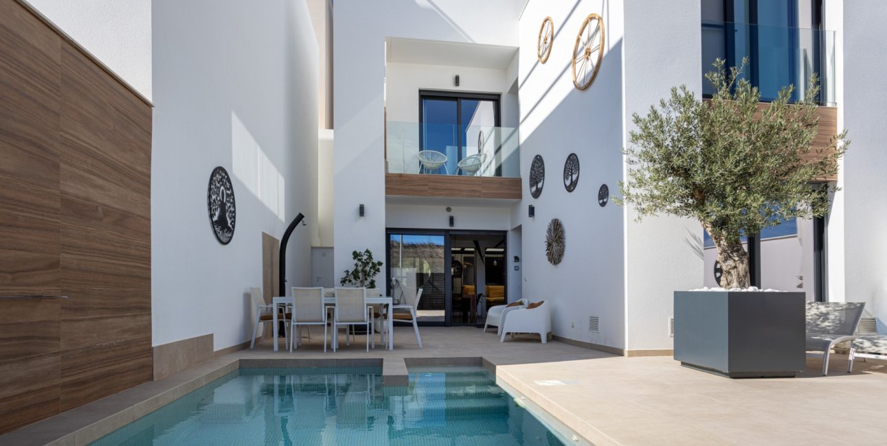 Resale - Townhouse -
Benijofar - Benijofar - Village