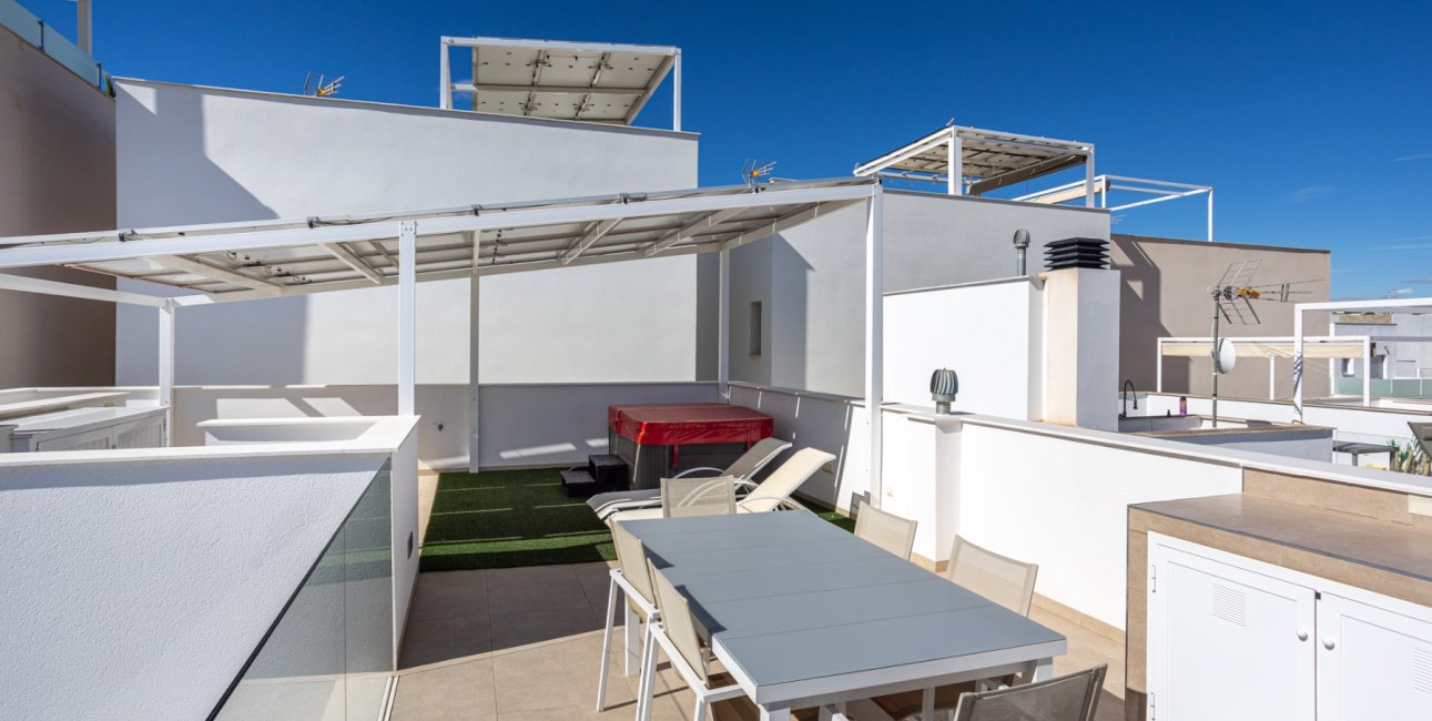 Resale - Townhouse -
Benijofar - Benijofar - Village