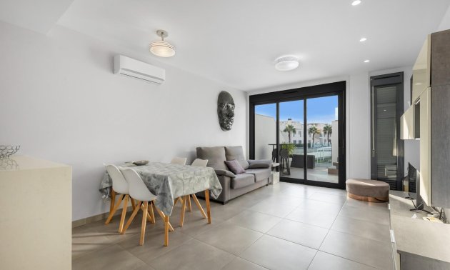 Resale - Bungalow -
Torrevieja - Los Balcones - Los Altos del Edén